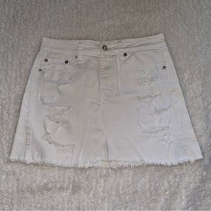 American Eagle “Stretch” white ripped denim skirt size 4